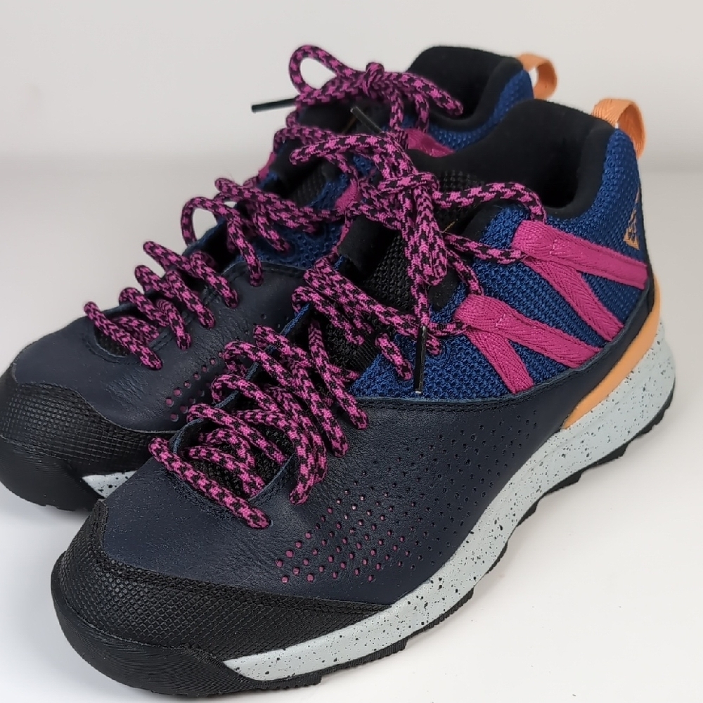 ACG Okwahn 2 Obsidian Orange. Size 5 US Men's